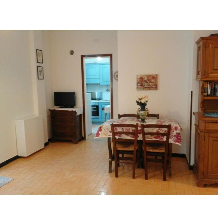 Monterosso 81